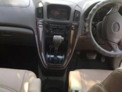 Сүрөт унаа Toyota Harrier