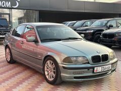 Photo of the vehicle BMW 3 Series