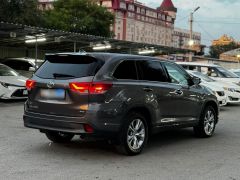 Сүрөт унаа Toyota Highlander