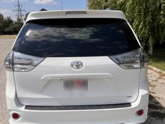 Сүрөт унаа Toyota Sienna