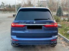 Фото авто BMW X7