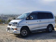 Фото авто Mitsubishi Delica