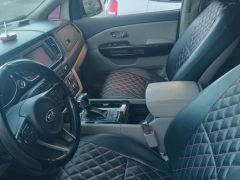 Сүрөт унаа Kia Carnival