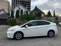 Сүрөт унаа Toyota Prius