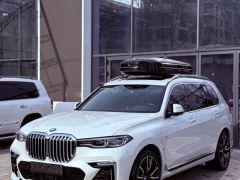 Фото авто BMW X7