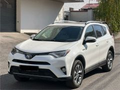 Photo of the vehicle Toyota RAV4