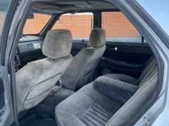 Сүрөт унаа Mazda 929