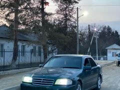 Фото авто Mercedes-Benz C-Класс