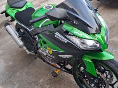 Сүрөт унаа Kawasaki Ninja