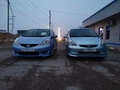 Фото авто Honda Jazz