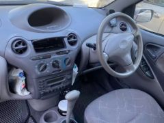 Сүрөт унаа Toyota Platz