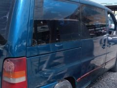 Сүрөт унаа Mercedes-Benz Vito