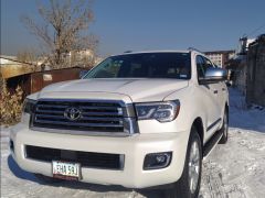 Сүрөт унаа Toyota Sequoia