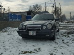 Photo of the vehicle Mercedes-Benz E-Класс