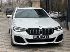 Photo of the vehicle BMW 5 Series