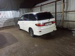 Photo of the vehicle Toyota Estima