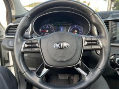 Photo of the vehicle Kia Sorento