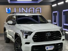 Сүрөт унаа Toyota Sequoia