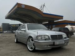 Сүрөт унаа Mercedes-Benz C-Класс