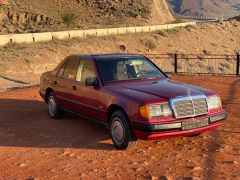 Фото авто Mercedes-Benz W124