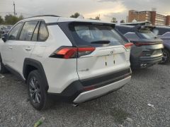 Сүрөт унаа Toyota RAV4