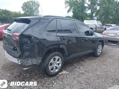 Сүрөт унаа Toyota RAV4