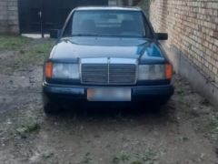 Фото авто Mercedes-Benz W124