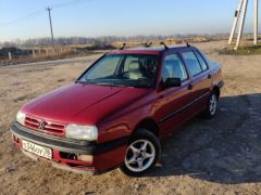 Фото авто Volkswagen Vento