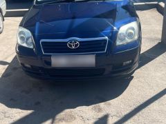 Фото авто Toyota Avensis