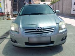 Сүрөт унаа Toyota Avensis