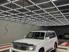 Photo of the vehicle Toyota Land Cruiser