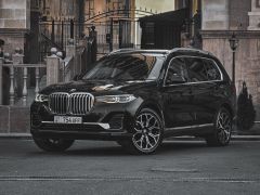 Фото авто BMW X7