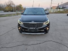 Фото авто Kia Carnival