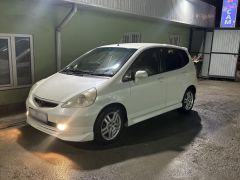 Photo of the vehicle Honda Fit