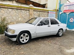 Сүрөт унаа Mercedes-Benz 190 (W201)