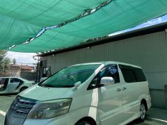 Сүрөт унаа Toyota Alphard