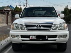 Photo of the vehicle Lexus LX