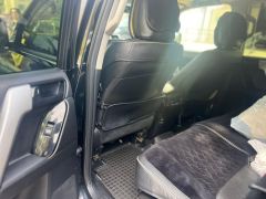 Фото авто Toyota Land Cruiser Prado