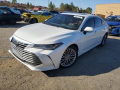 Photo of the vehicle Toyota Avalon