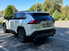 Сүрөт унаа Toyota RAV4