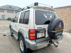 Фото авто Mitsubishi Pajero