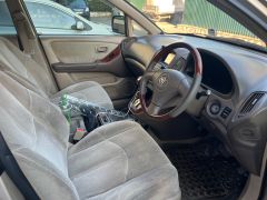 Сүрөт унаа Toyota Harrier