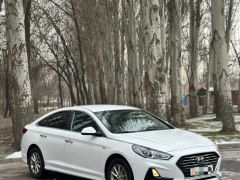 Photo of the vehicle Hyundai Sonata