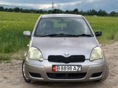 Сүрөт унаа Toyota Vitz