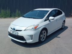 Сүрөт унаа Toyota Prius