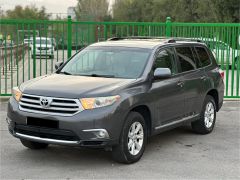 Фото авто Toyota Highlander