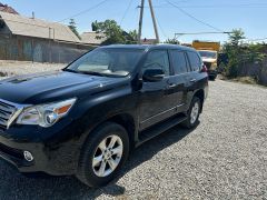 Photo of the vehicle Lexus GX