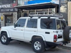 Photo of the vehicle Toyota Land Cruiser