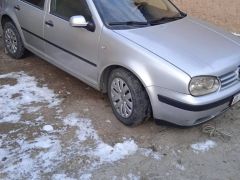 Photo of the vehicle Volkswagen Golf