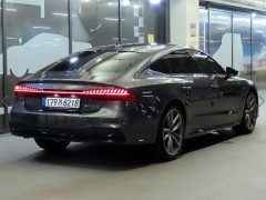 Фото авто Audi A7